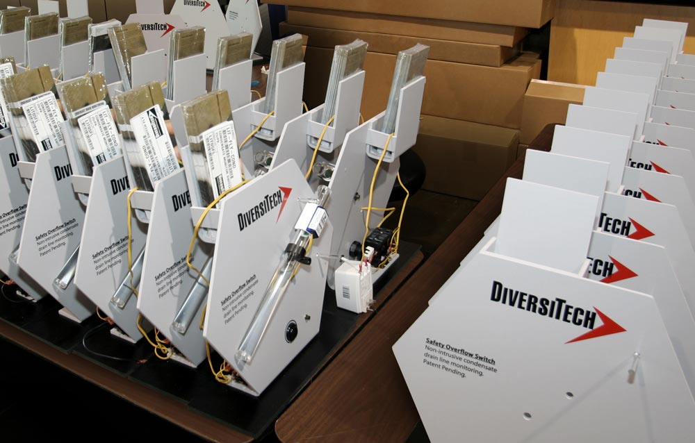 DiversiTech Switch Display