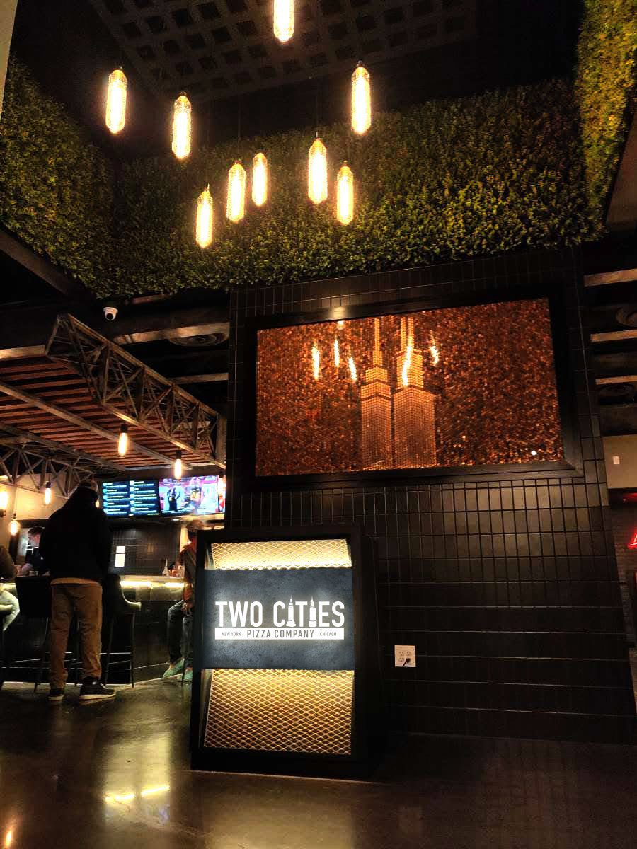 Lighting Impacts Your Restaurant's Dining Experience